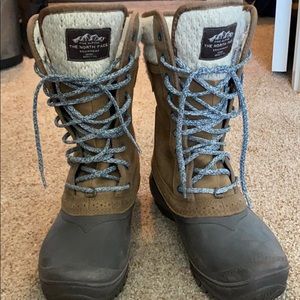 The North face snow boots